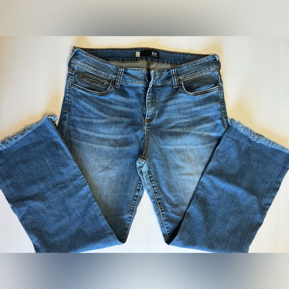 Kut from the Kloth Light Blue Straight Leg Jeans